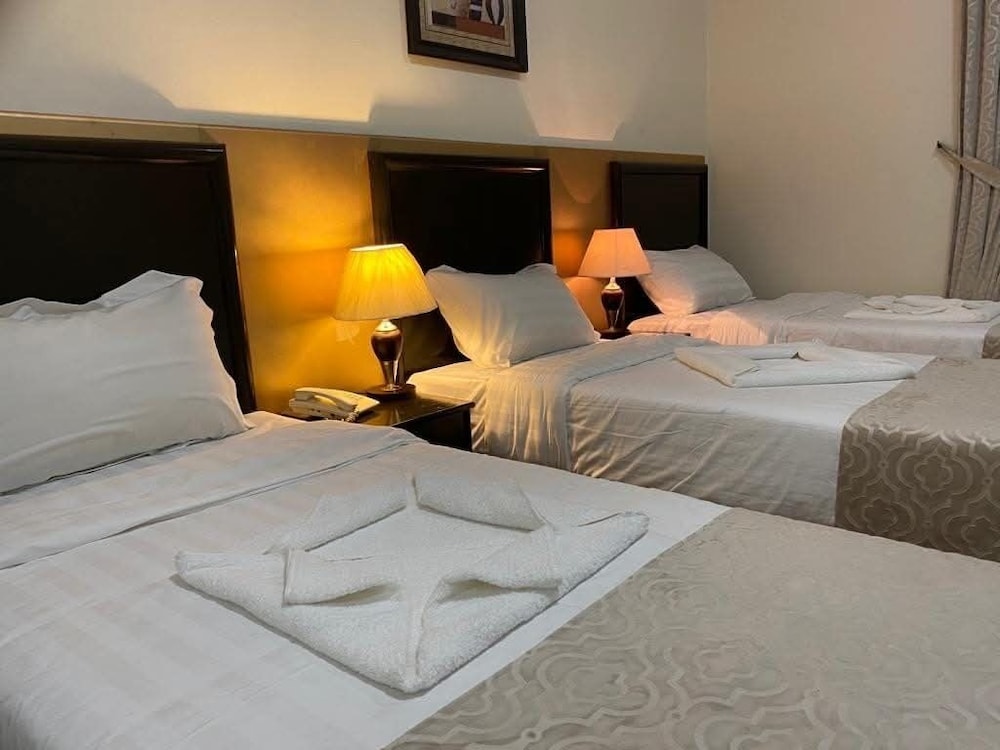Khen pahar hotel and Resturant