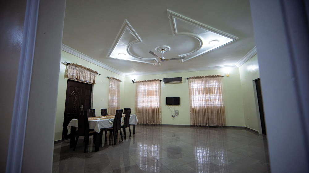 Private Home Lodge