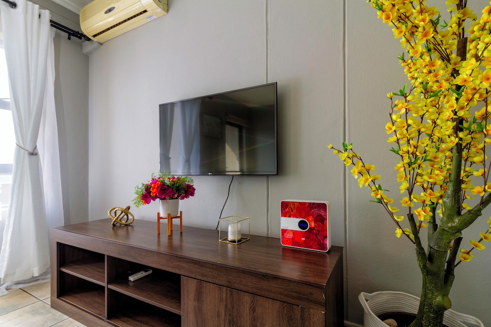 Luxury Apartments West Point Sandton