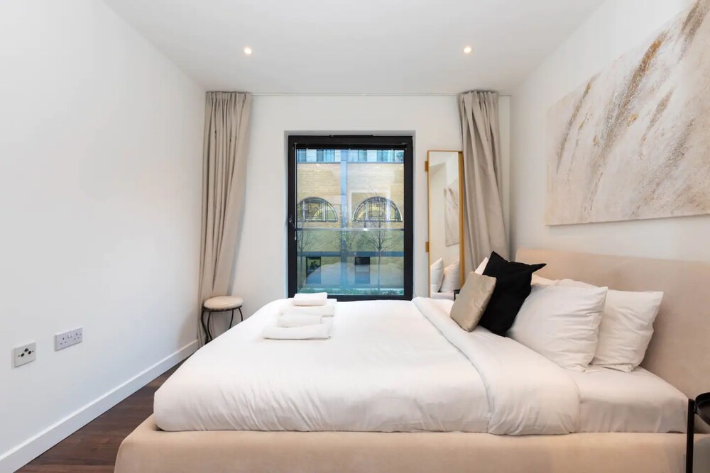 Stylish and Central 1 Bedroom Flat in Fitzrovia