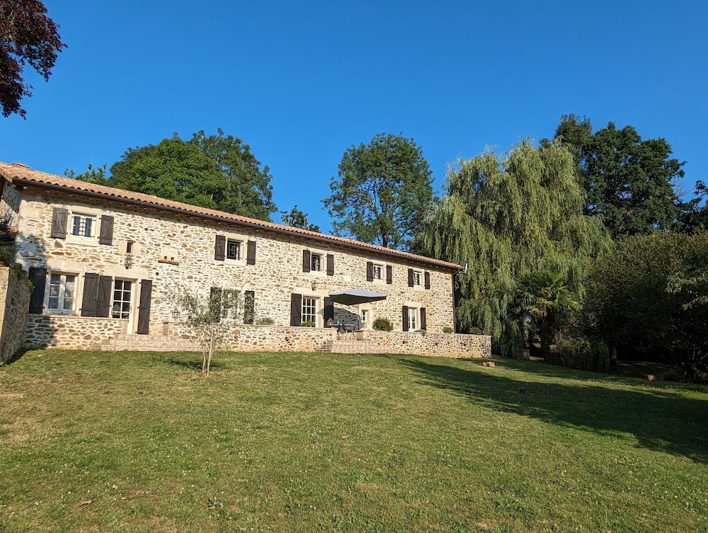 Domaine de Brise Bois - Chambres & Gîtes