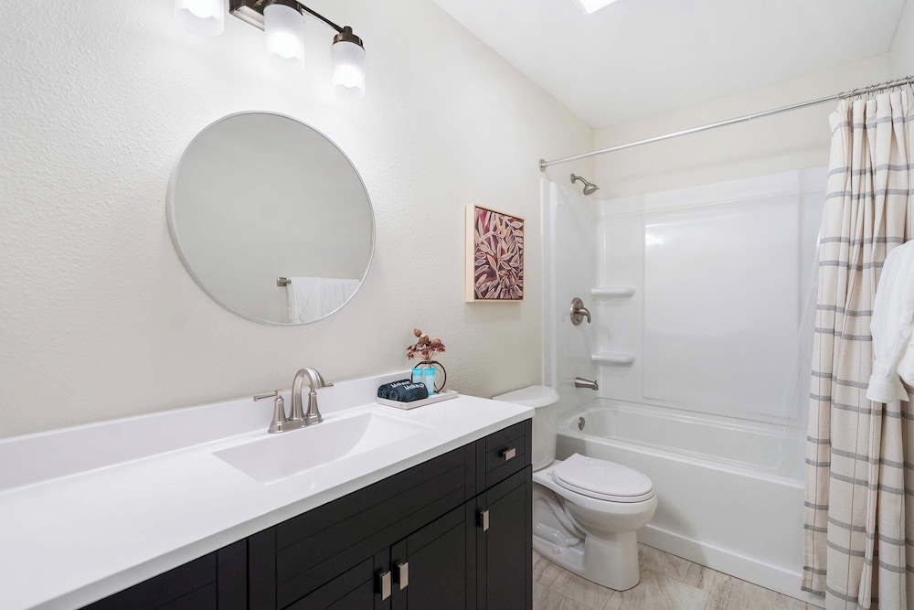 Leisure Nest Escape For 7