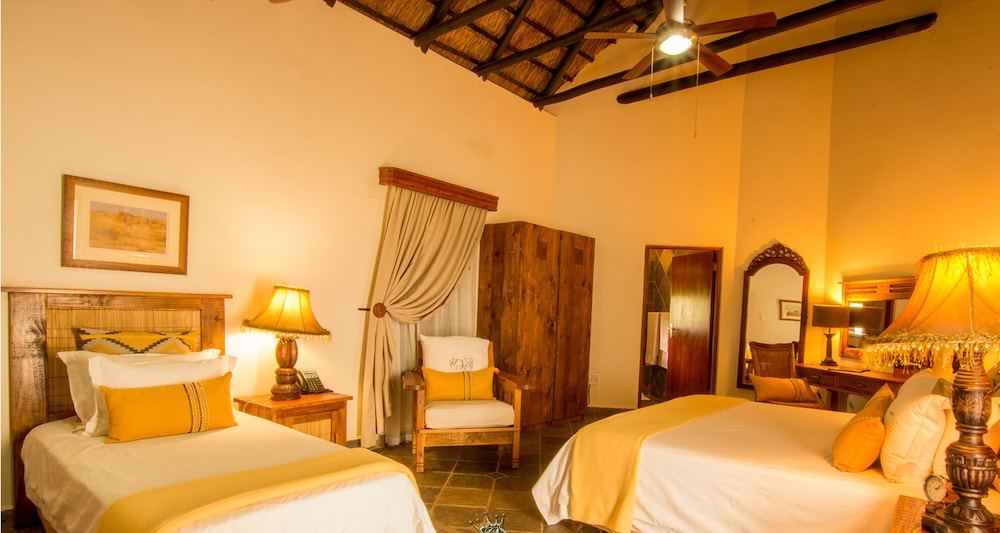 Elandela Private Game Reserve & Luxury Lodge