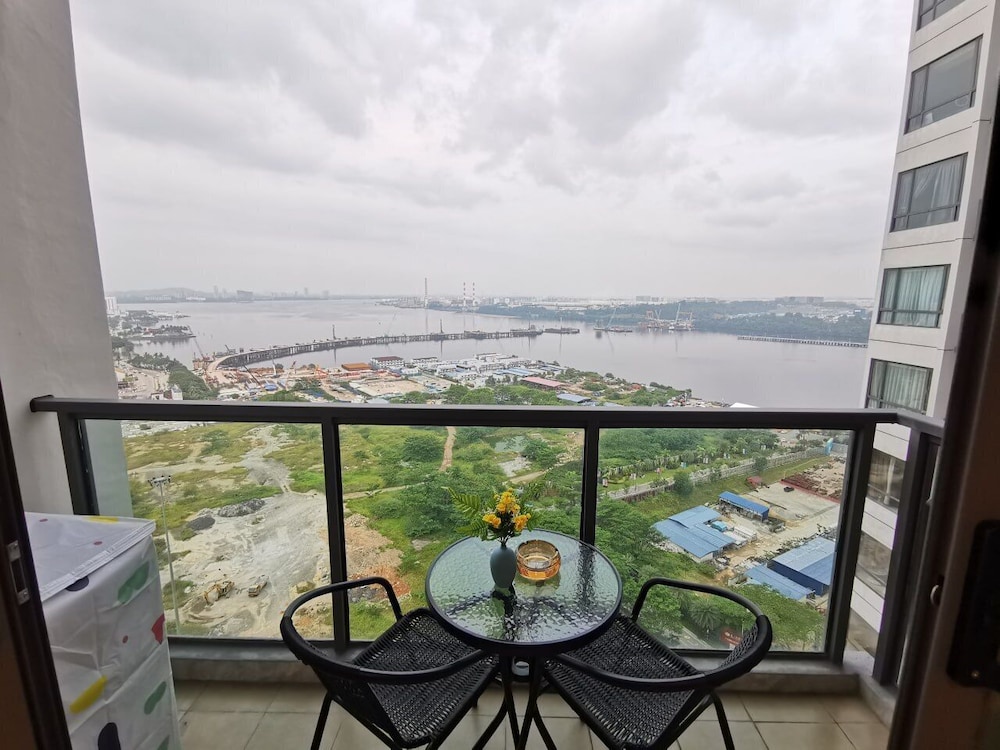 R&F Princess Cove at ANJU