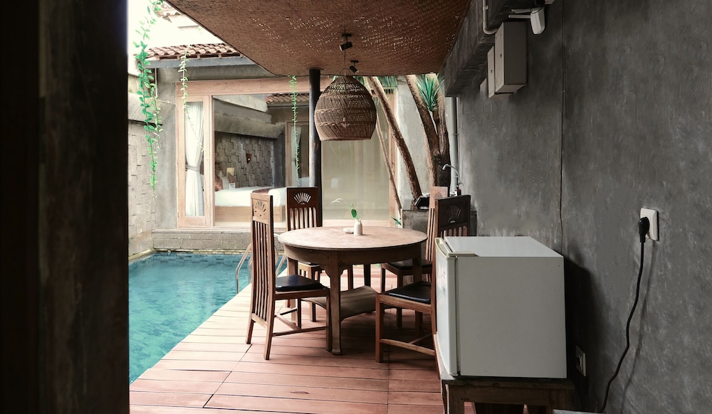 ME Villas Echo Beach