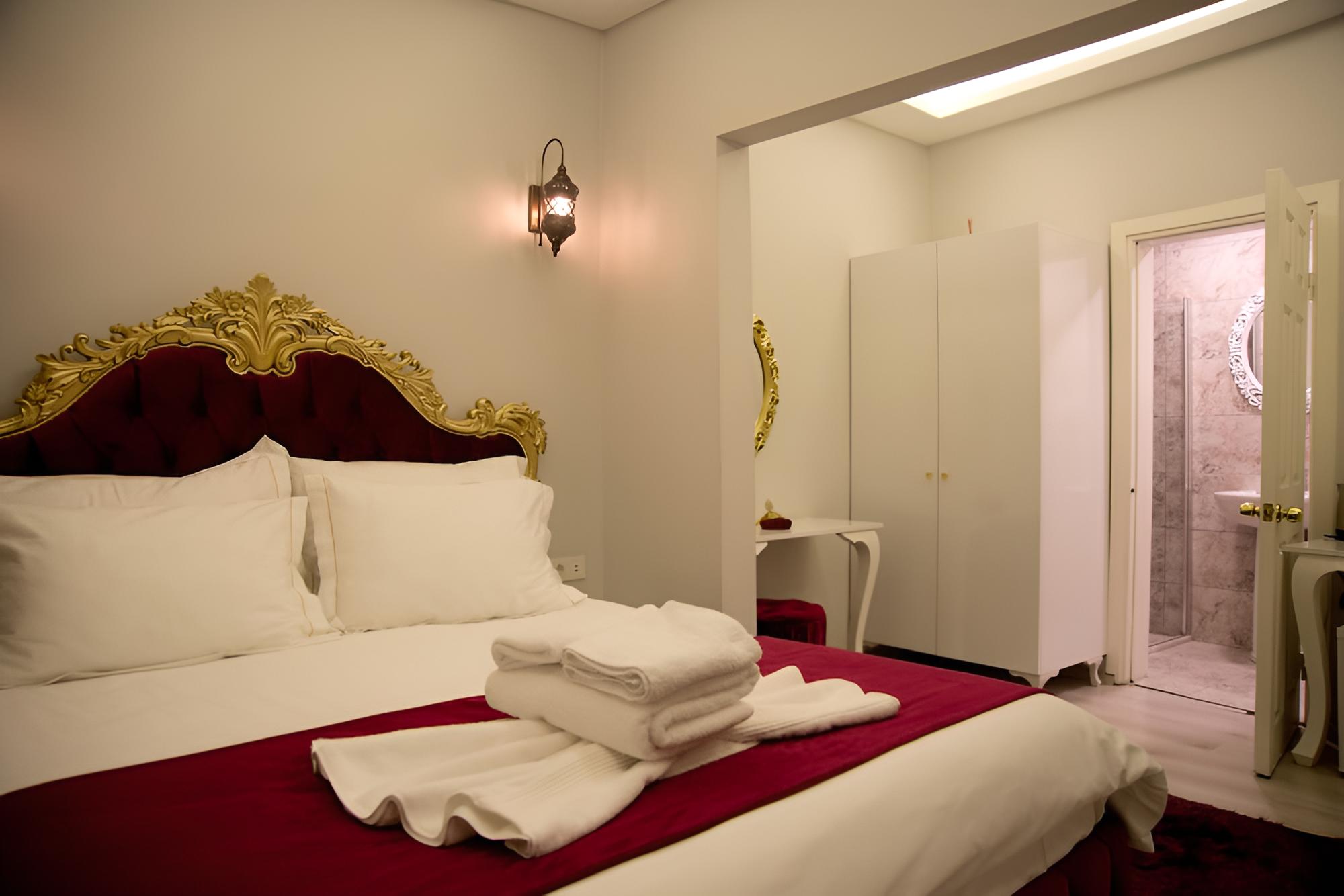Blue Mosque Suites