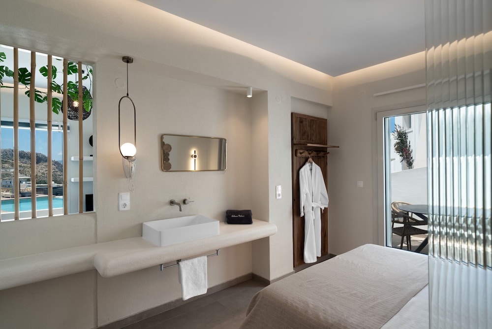 Arkasa Palace casa de huéspedes Karpathos piscina — bathroom