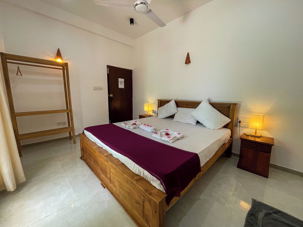Randi Guest House