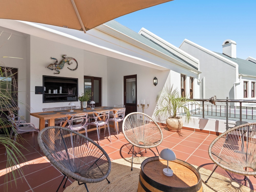 Winelands Golf Lodges at De Zalze