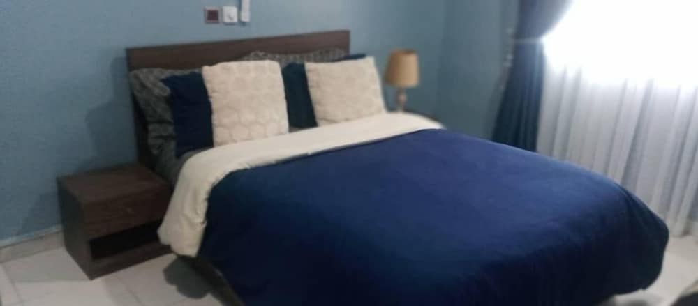 SNS Apartments