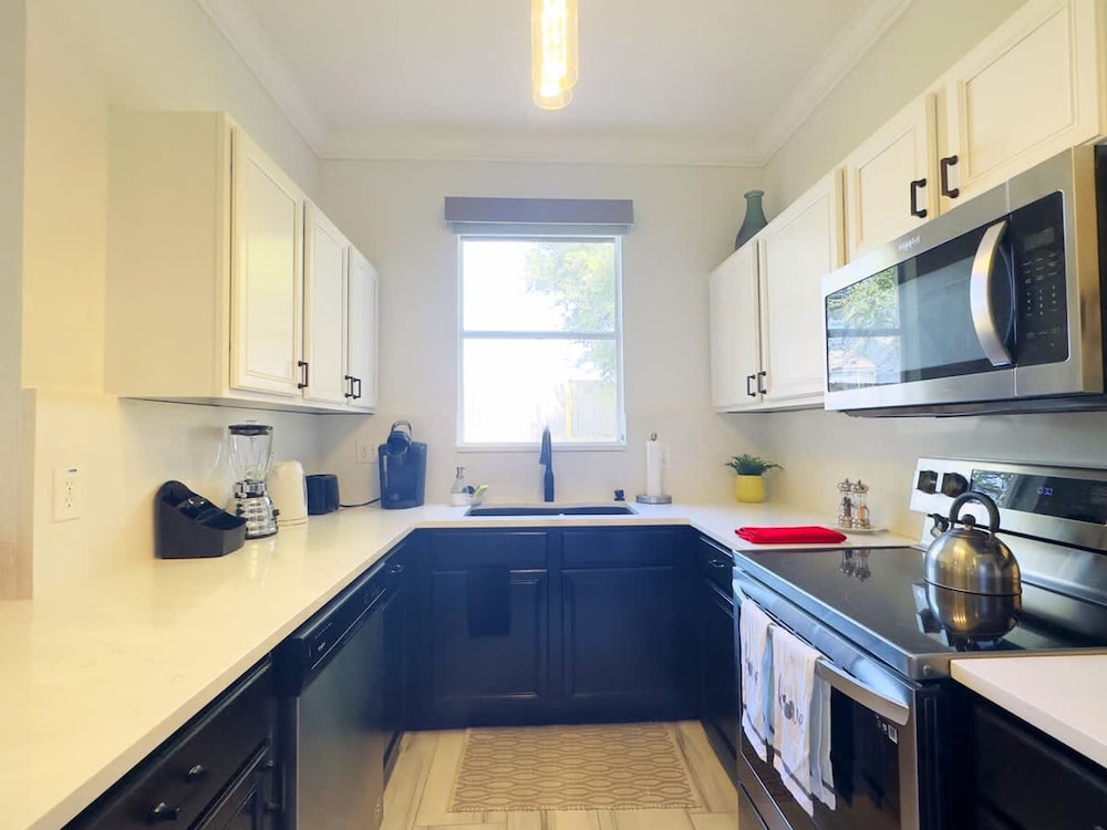 Modern 4BR Home in Regal Palms Resort Near Disney