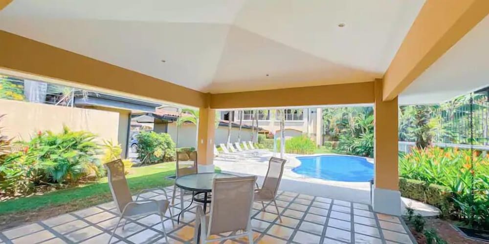 Las Brisas 5