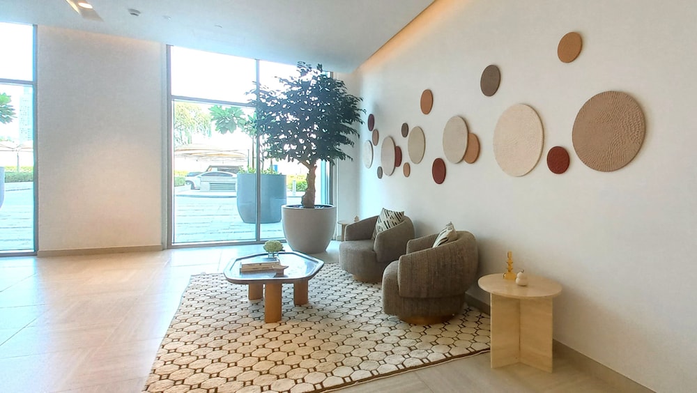 Lavish 2BR in Downtown Views Close to Dubai Mall Burj Khalifa