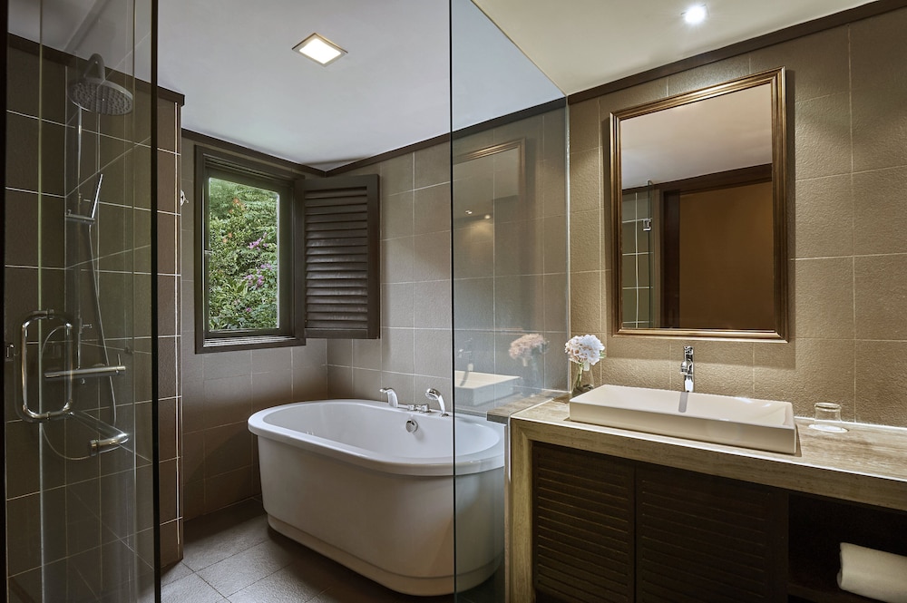 The Taaras Beach & Spa Resort 76