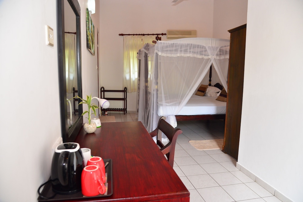 Surf Villa