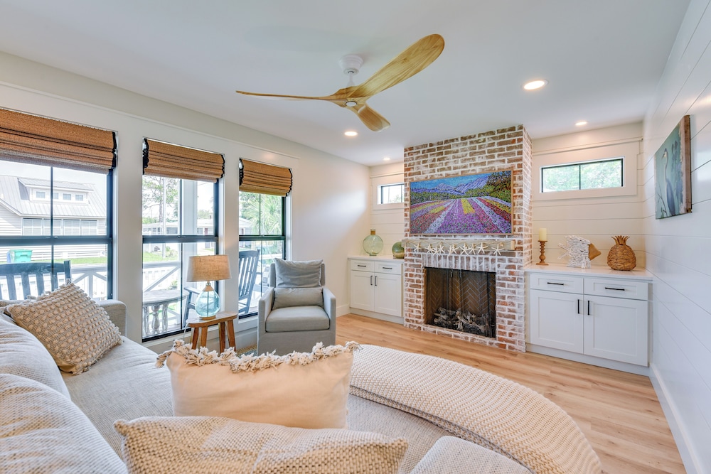 Walk to Laguna Beach: PCB Home w/ Pool Near Gulf!