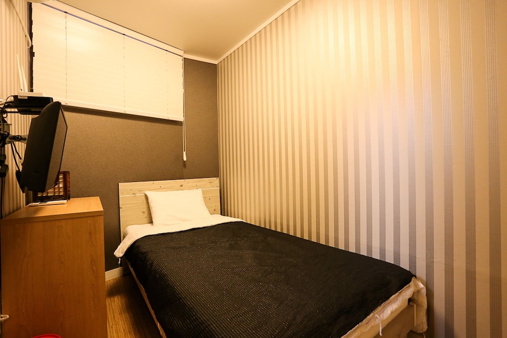 Mama Guest House