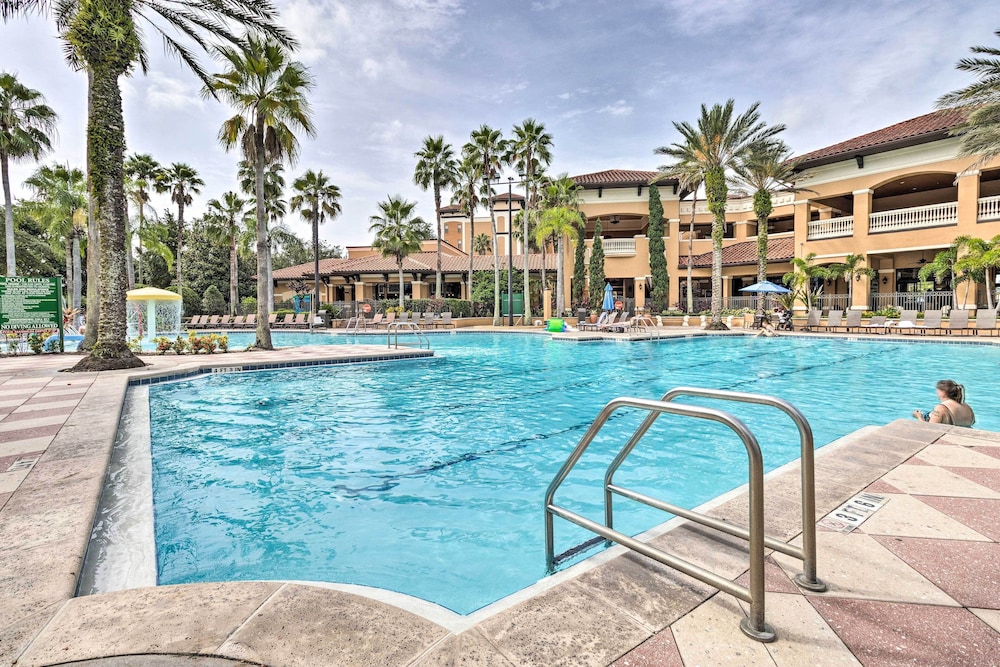 Floridays Resort Condo 11 Mi to Walt Disney World!