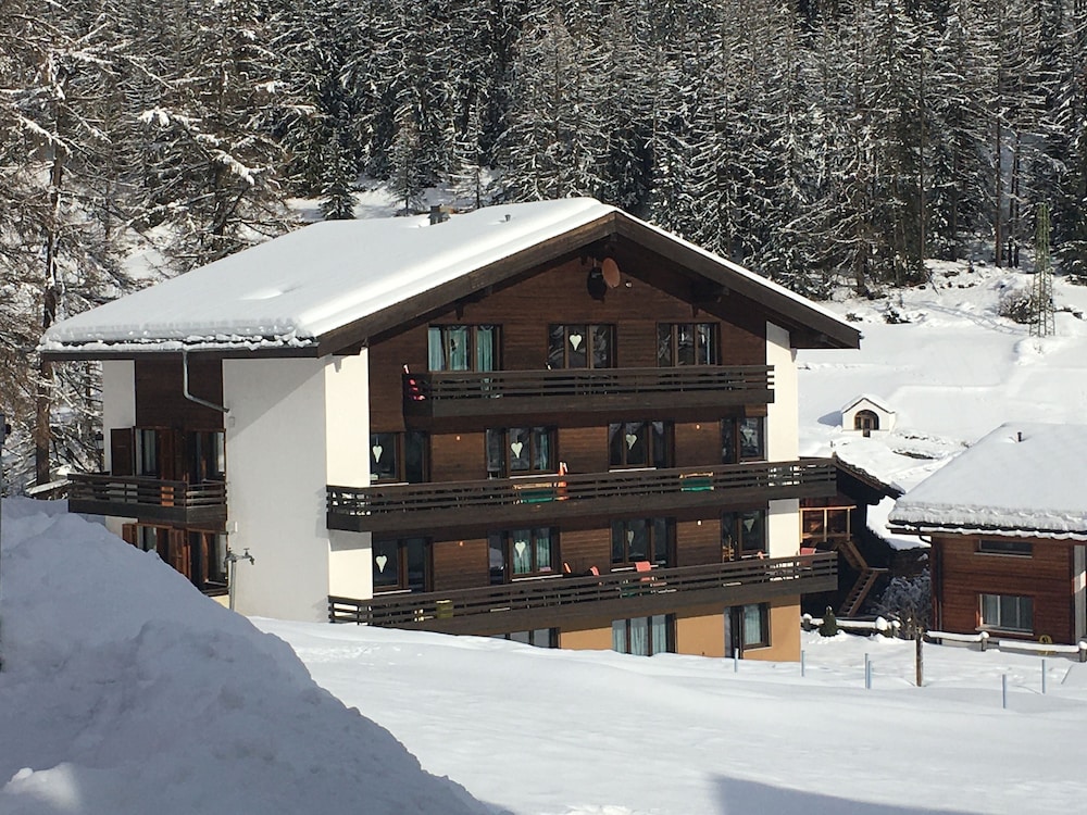 Apartments Carmena