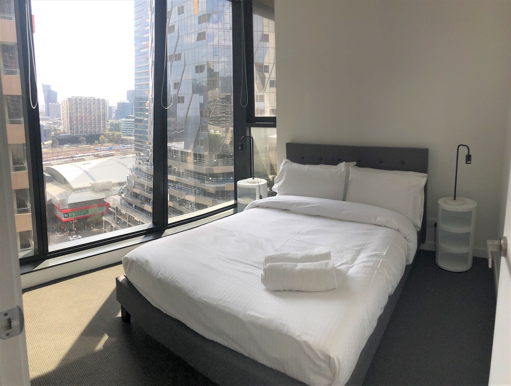 ReadySet Apartments at Upper West Side