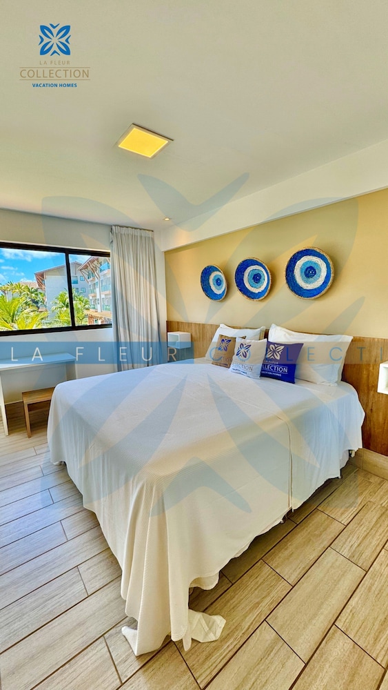 La Fleur Collection Vacation Homes