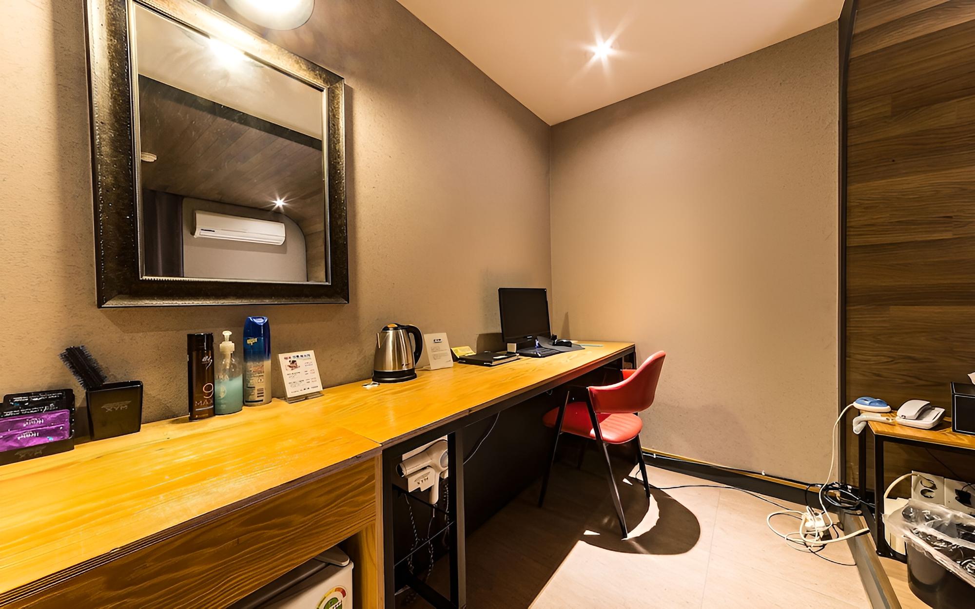 Wolgot Design Hotel XYM view 4