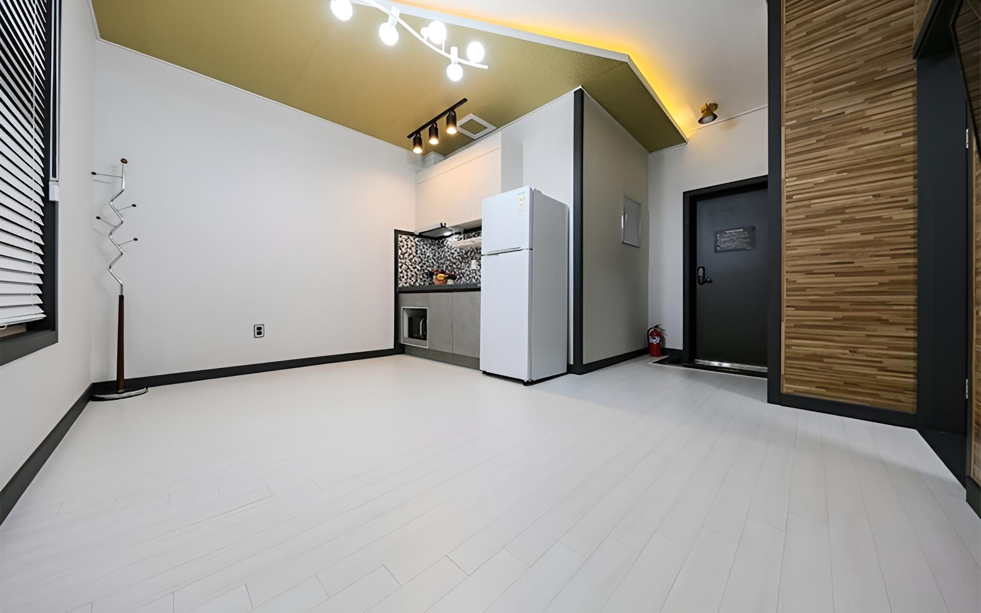 Photo 68