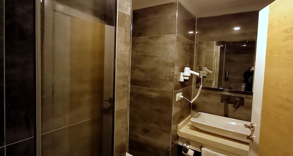 Un Amor Otel (+16) - Image 67