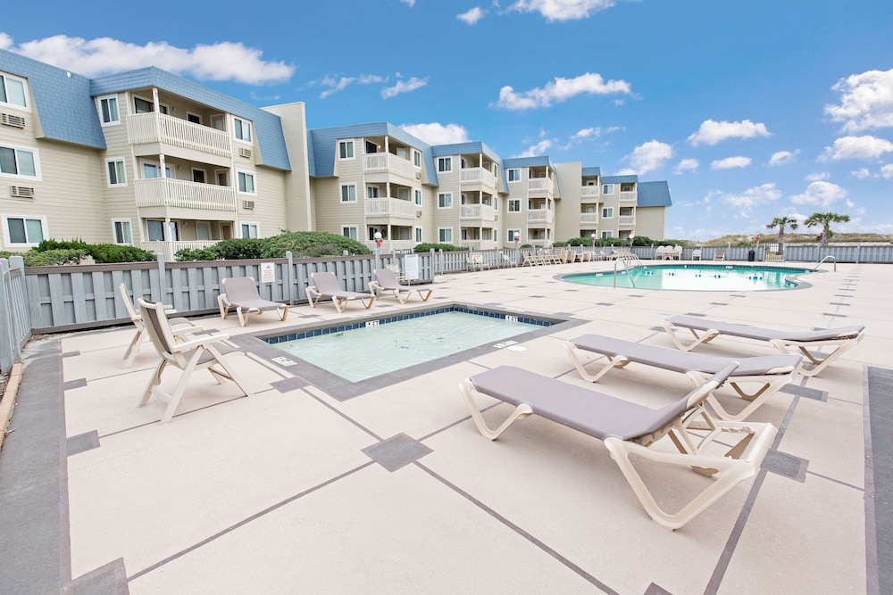 A Place At The Beach V A109 2 Bedroom Condo