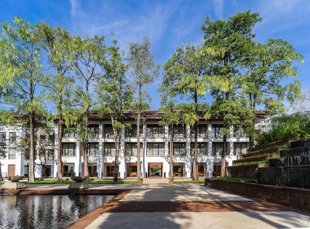 Tawa Ravadee Resort, WorldHotels Distinctive Collection