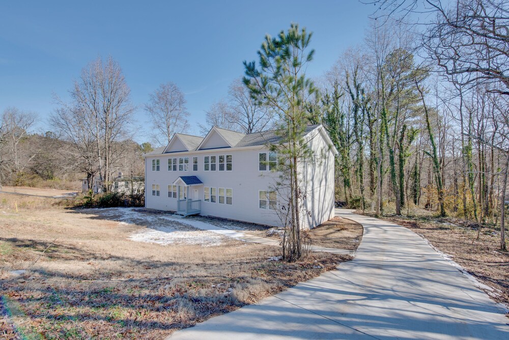 3 Mi to Six Flags: Apartment in Metro Atlanta