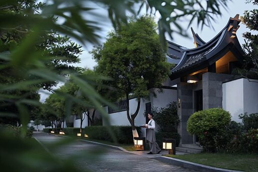 Elite Spring Villas