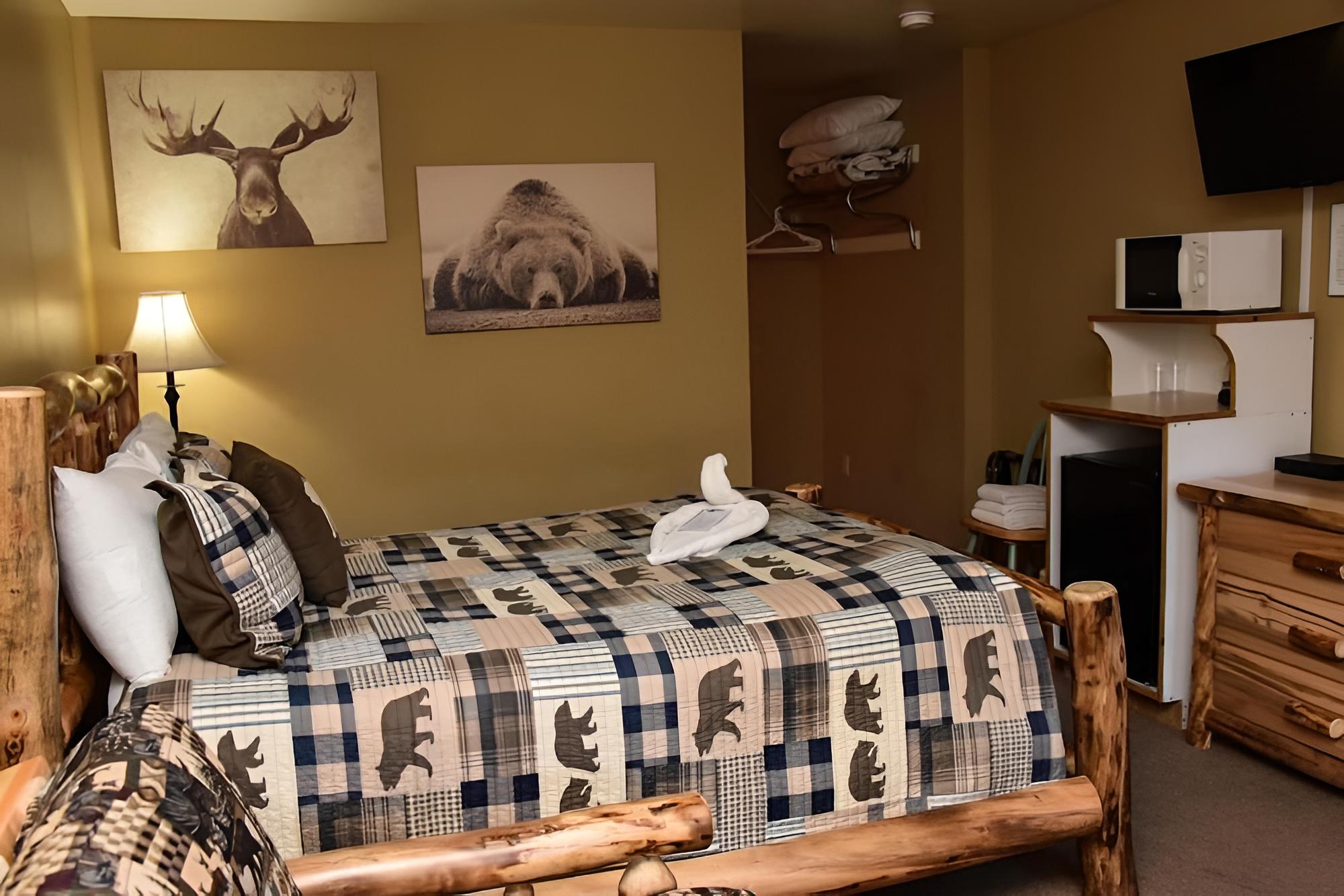 Shore Meadows Motel