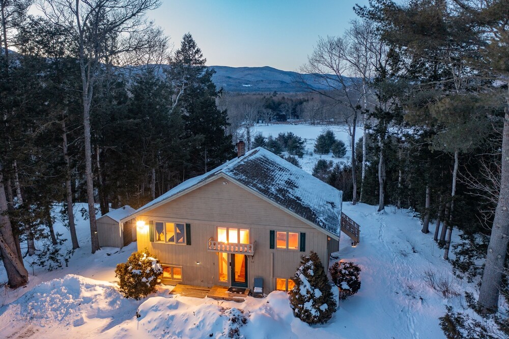 Scenic White Mountains Retreat 4 Bedroom Home
