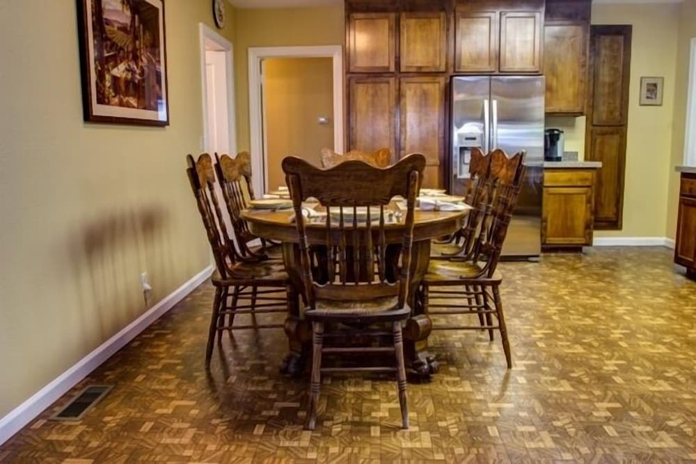 Petaluma Vacations - Historic Petaluma Vacation Rental on 1860s Farm! - Property Image 2