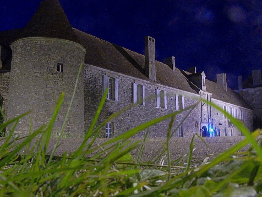 Château de la Berchère view 5