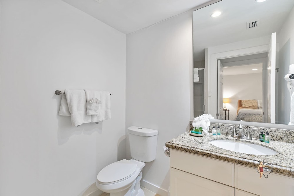Bahia Mar Solare Resort Condos