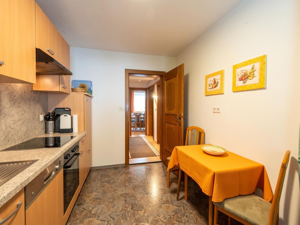 Apartment in Fugen Near Spieljochbahn