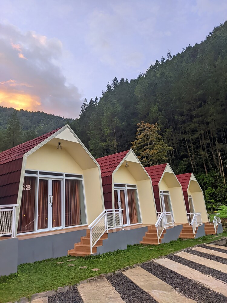 Diiza Glamping Tawangmangu