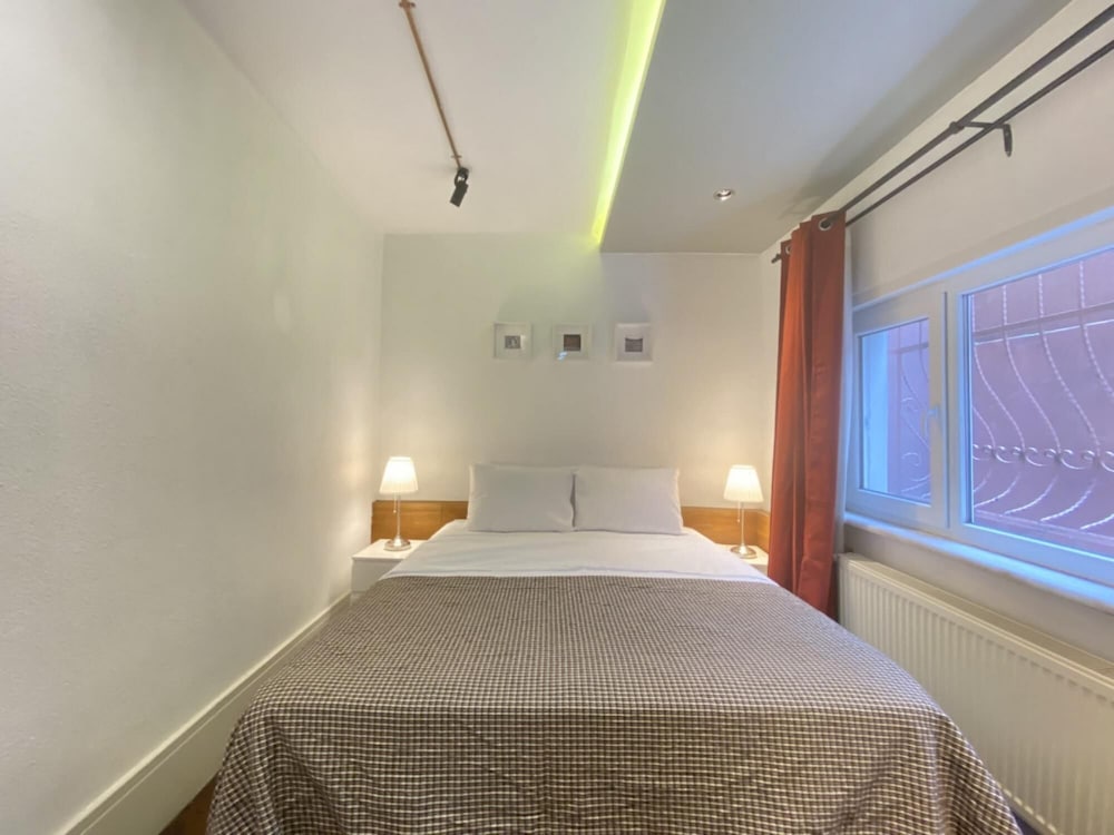 Missafir Spectacular and Central Flat in Beyoglu