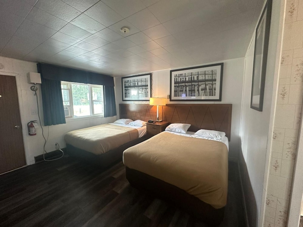 Pine Ridge Motel