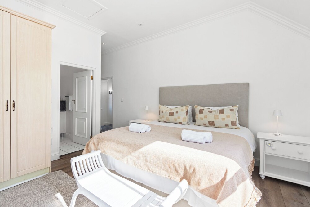 Winelands Golf Lodges at De Zalze