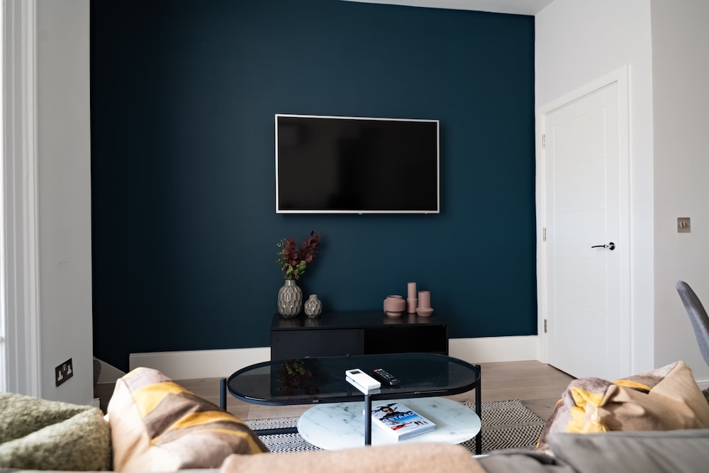 South Kensington Apartments