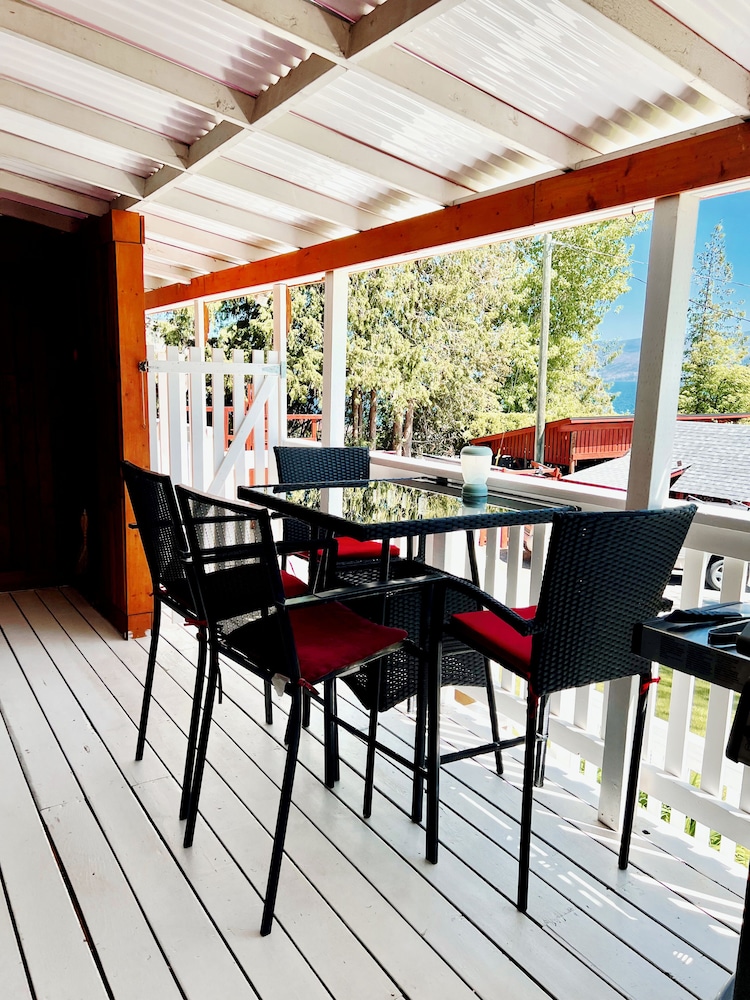 Peachland Beach Resort
