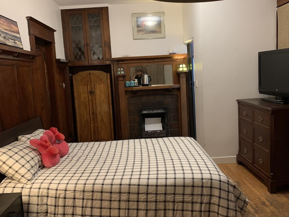 vancouver guest house