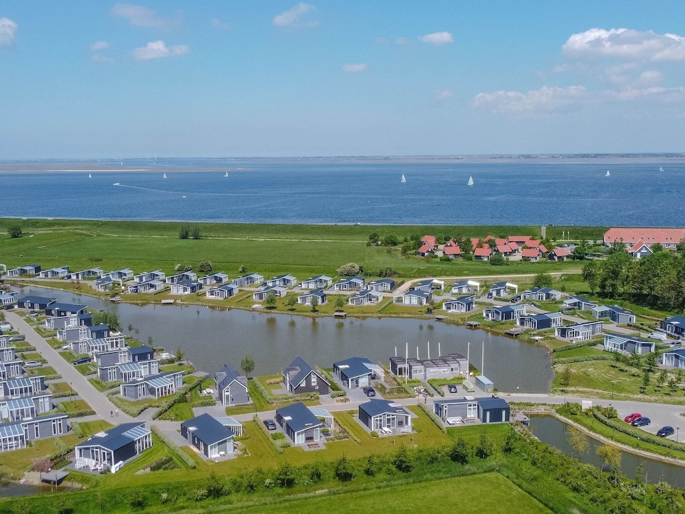 Chalet in Zeeland by the Lake