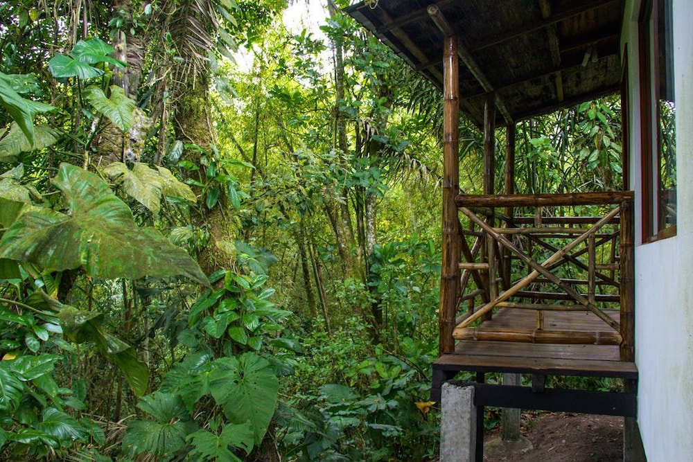 Pacoche Lodge & Reserve
