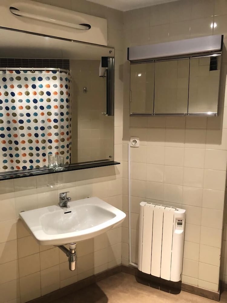 Apartamento de 8 en Zona Media