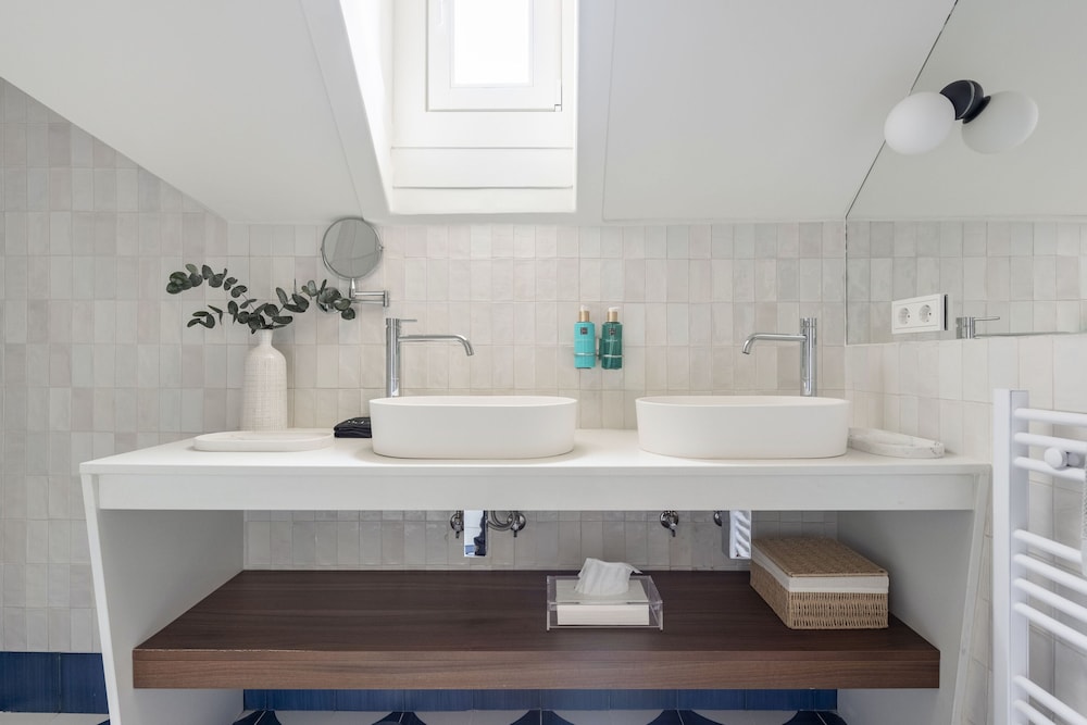 Lisbon Downtown Luxury Family Residence