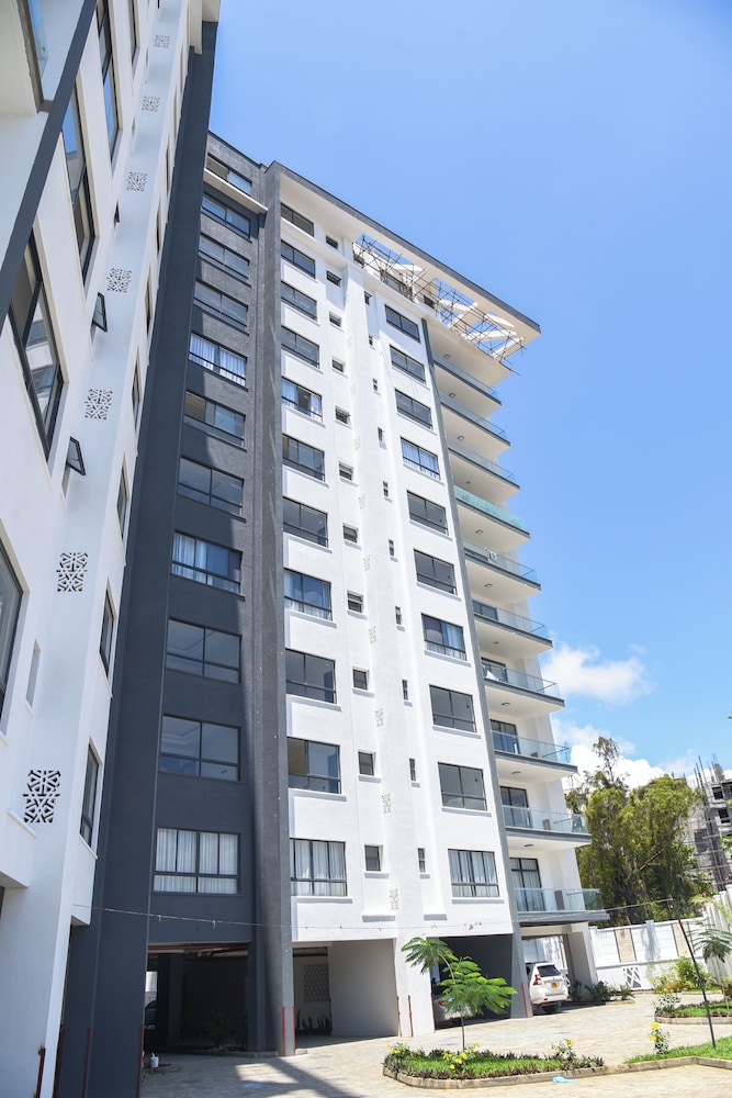 Mira Heights Suite & Conferencing